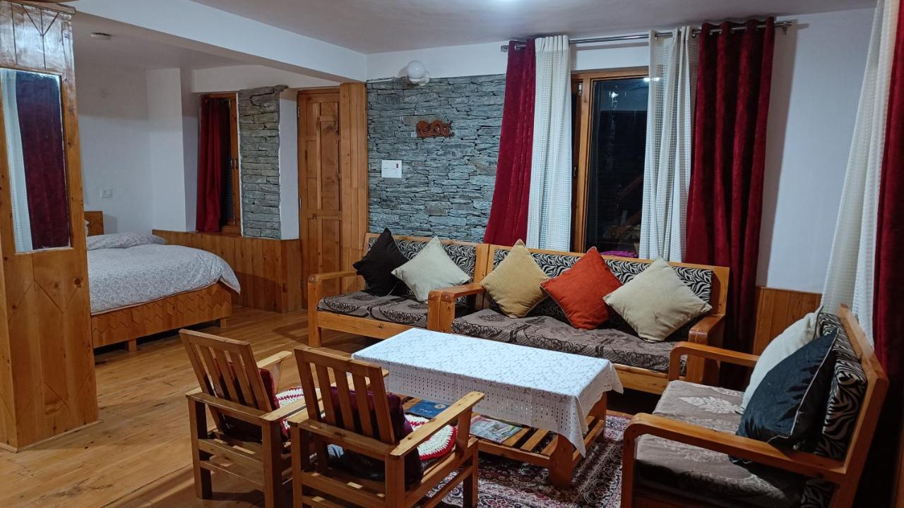 Ishan Log Huts-A Boutique Home Stay Banjār Exterior foto