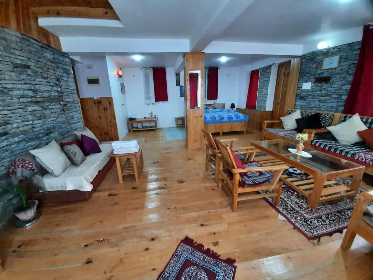 Ishan Log Huts-A Boutique Home Stay Banjār Exterior foto